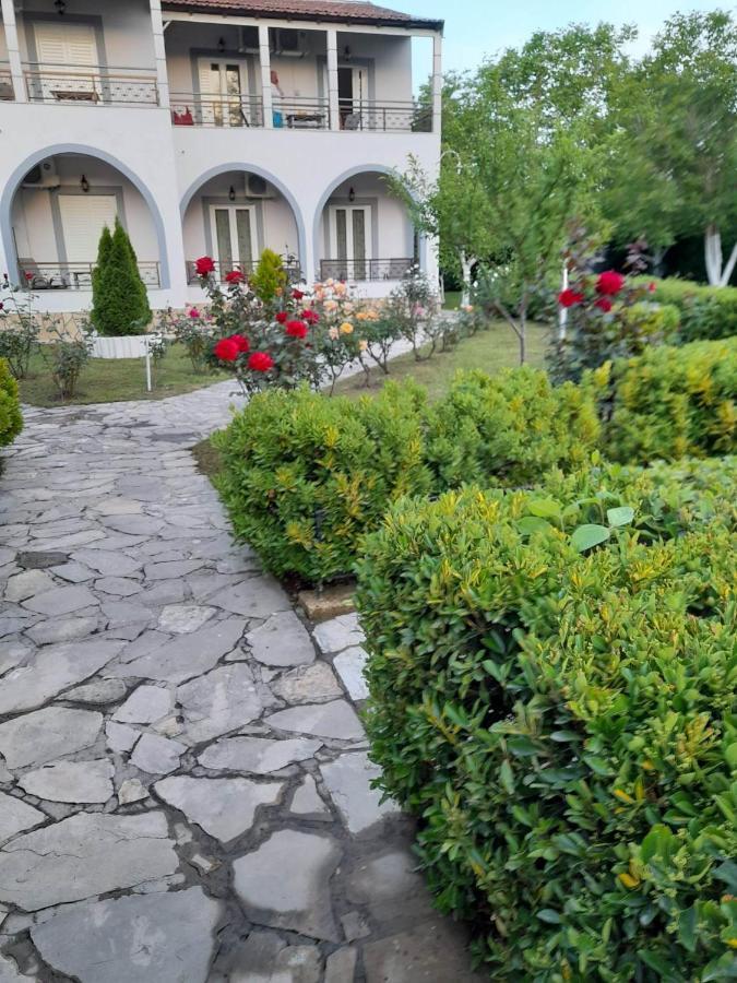 Artemis Studios & Apartments Sidari Екстер'єр фото