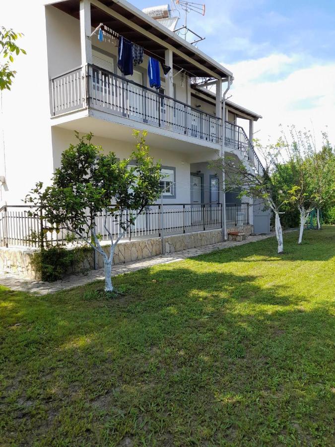 Artemis Studios & Apartments Sidari Екстер'єр фото