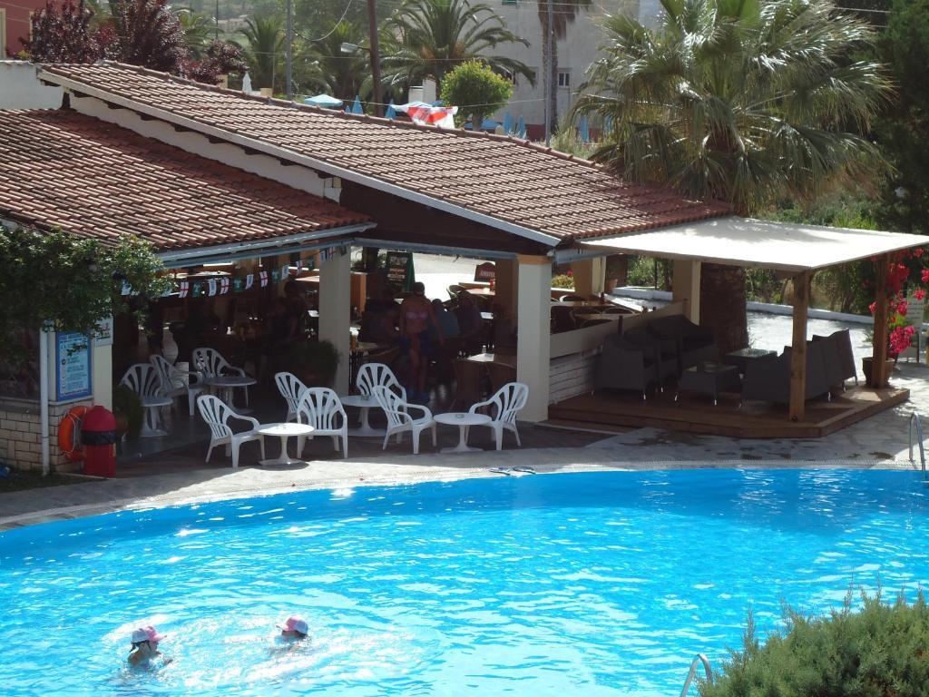 Artemis Studios & Apartments Sidari Екстер'єр фото